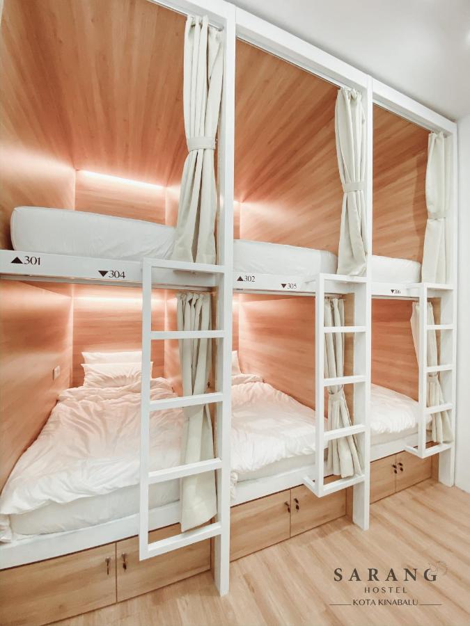 Sarang Hostel At City Centre コタキナバル エクステリア 写真